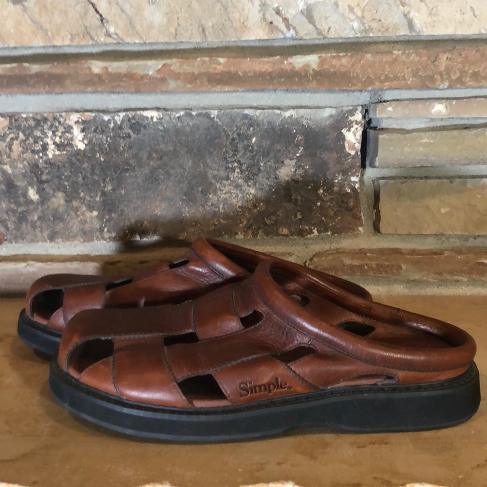 Simple Leather Slip-On Sandal Clog